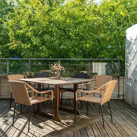 2 Bedroom With Canal View, Private Sauna, Sun Deck And Ev Parking